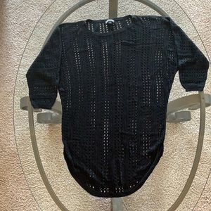 Express short sleeve top.